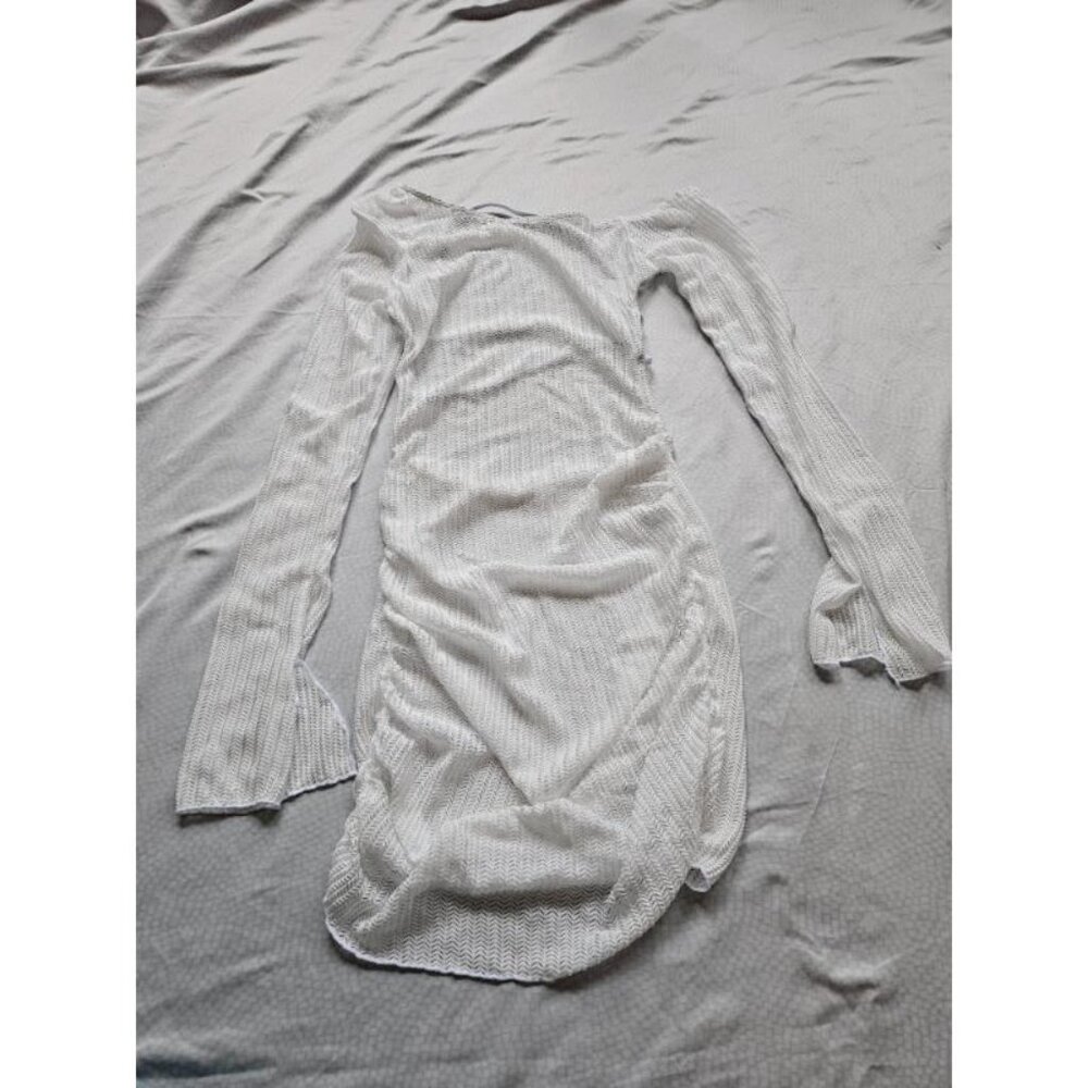 Coverup, S, White